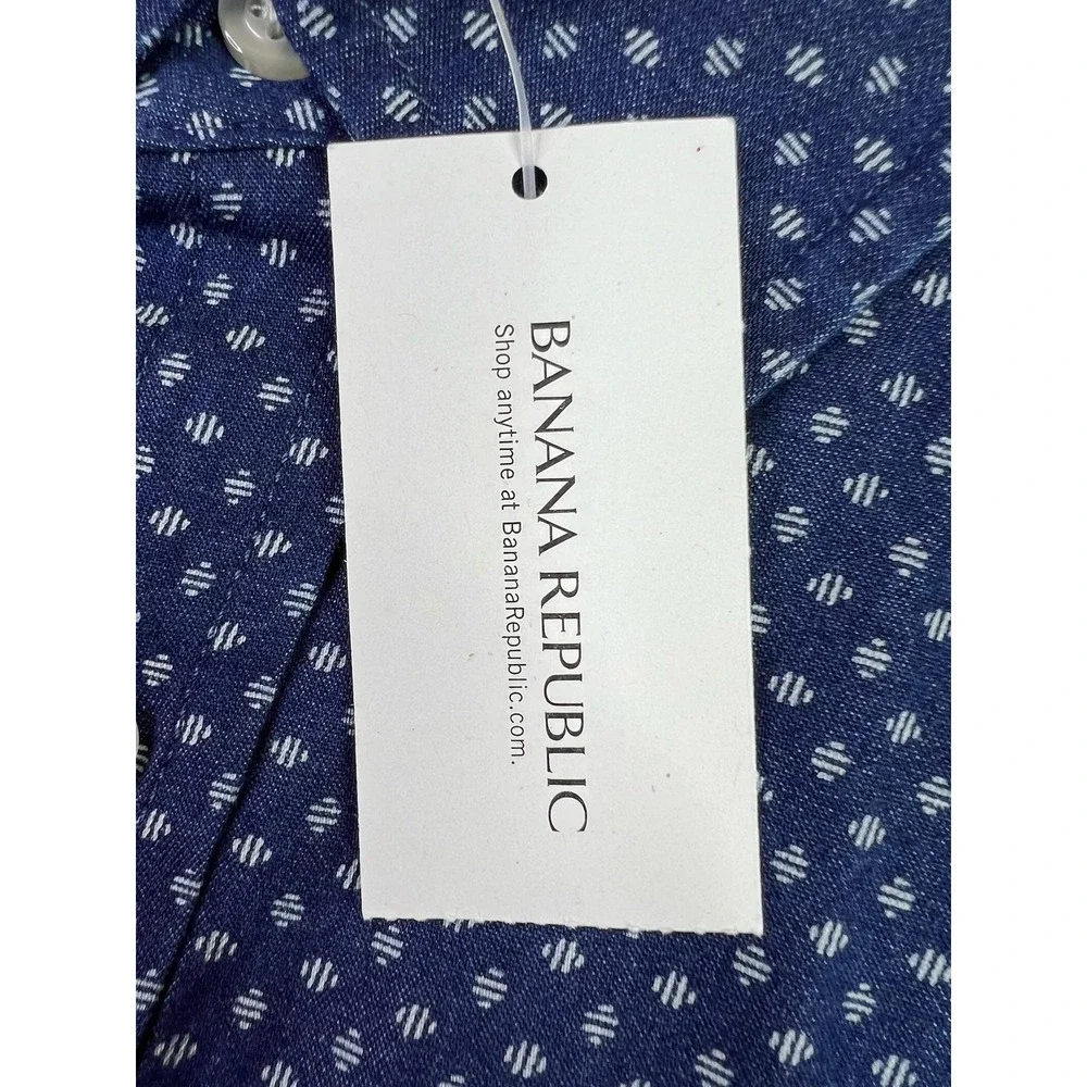 Banana Republic Shirt Mens Medium Blue Chambray Slim Fit Long Sleeve Button Up